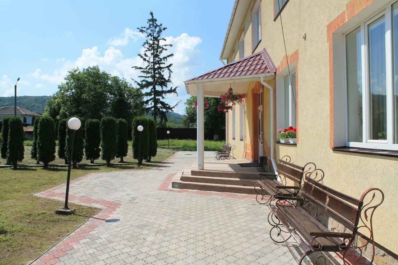 Kremin Hotel Kremenets' Luaran gambar
