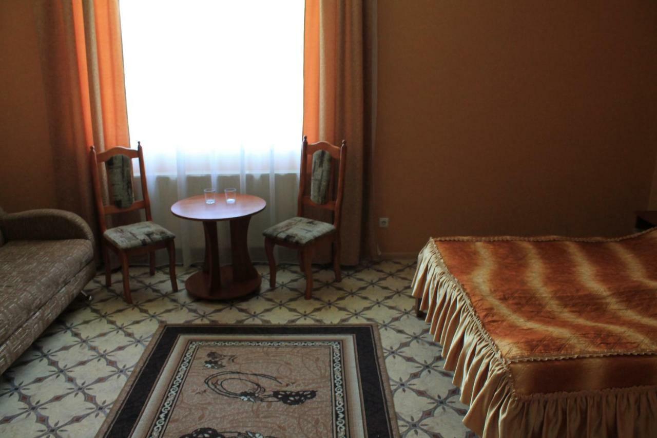 Kremin Hotel Kremenets' Luaran gambar